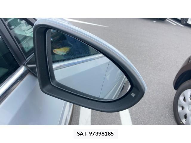 VolksWagen GOLF VARIANT 2018-09 8746859-7