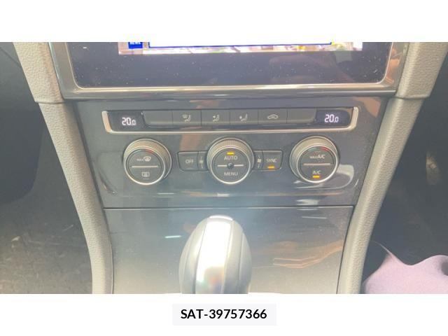 VolksWagen GOLF VARIANT 2020-09 8782630-15