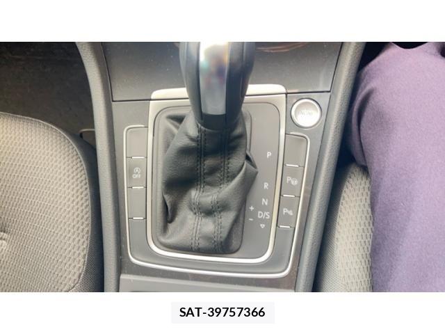 VolksWagen GOLF VARIANT 2020-09 8782630-16