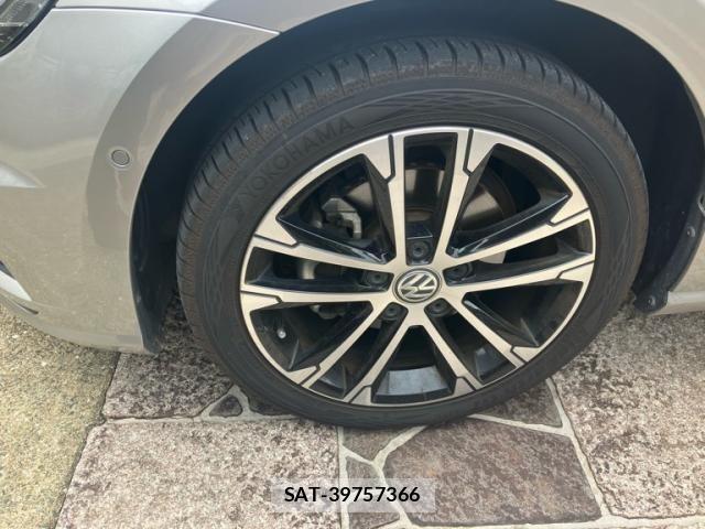 VolksWagen GOLF VARIANT 2020-09 8782630-2