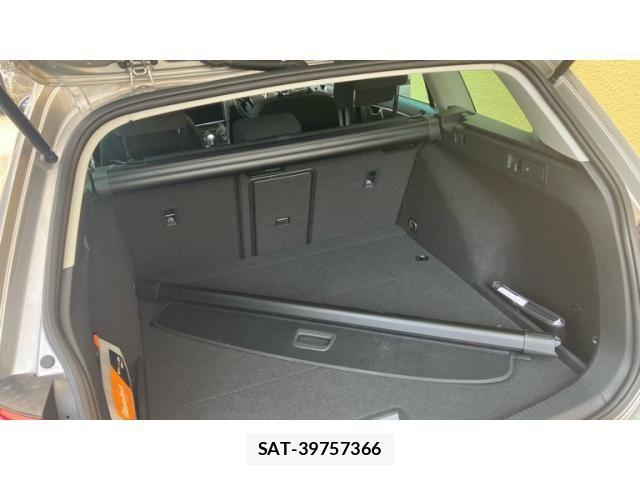 VolksWagen GOLF VARIANT 2020-09 8782630-6
