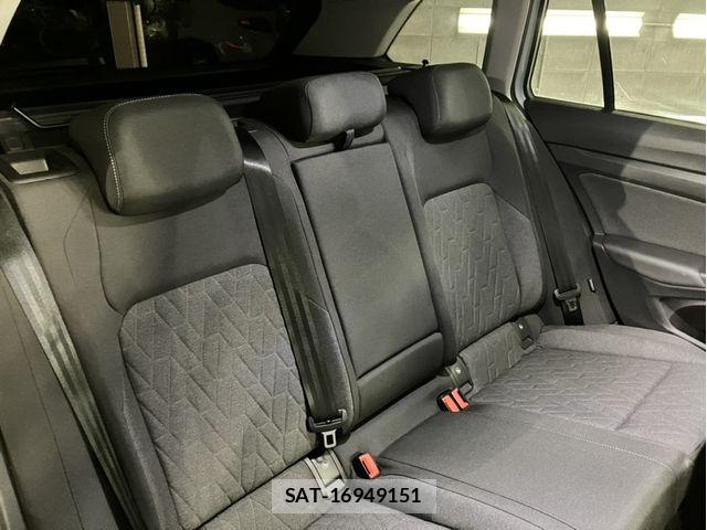 VolksWagen GOLF VARIANT 2025-12 8782621-13