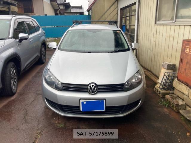 VolksWagen GOLF VARIANT 2012-08 8782631-0