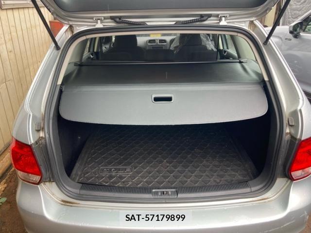 VolksWagen GOLF VARIANT 2012-08 8782631-19