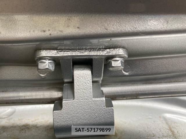VolksWagen GOLF VARIANT 2012-08 8782631-20