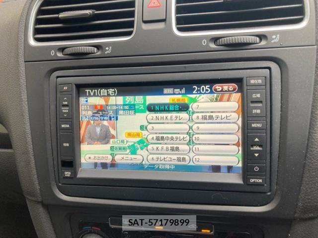 VolksWagen GOLF VARIANT 2012-08 8782631-26