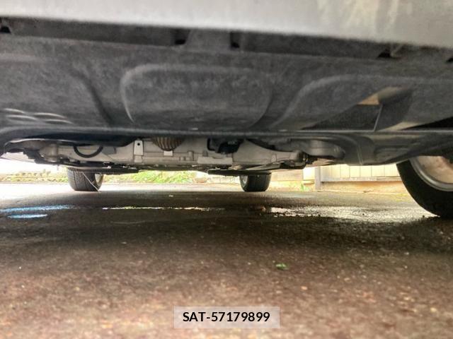 VolksWagen GOLF VARIANT 2012-08 8782631-3