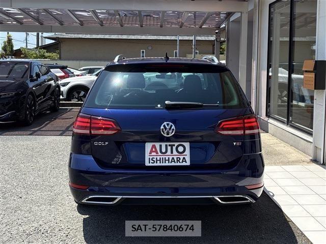 VolksWagen GOLF VARIANT 2018-06 8797932-3
