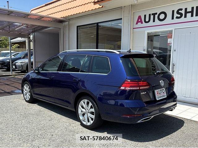 VolksWagen GOLF VARIANT 2018-06 8797932-5
