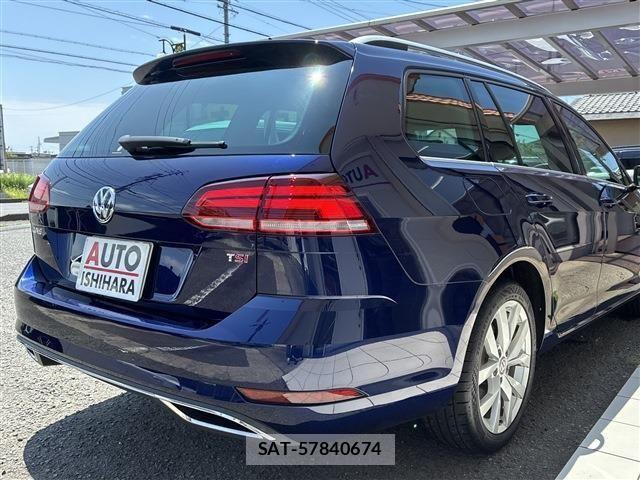 VolksWagen GOLF VARIANT 2018-06 8797932-6
