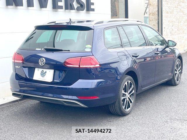 VolksWagen GOLF VARIANT 2020-04 8797930-16