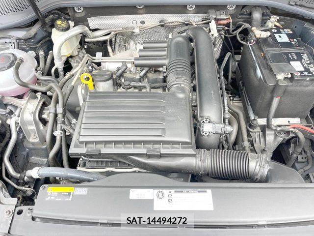 VolksWagen GOLF VARIANT 2020-04 8797930-18