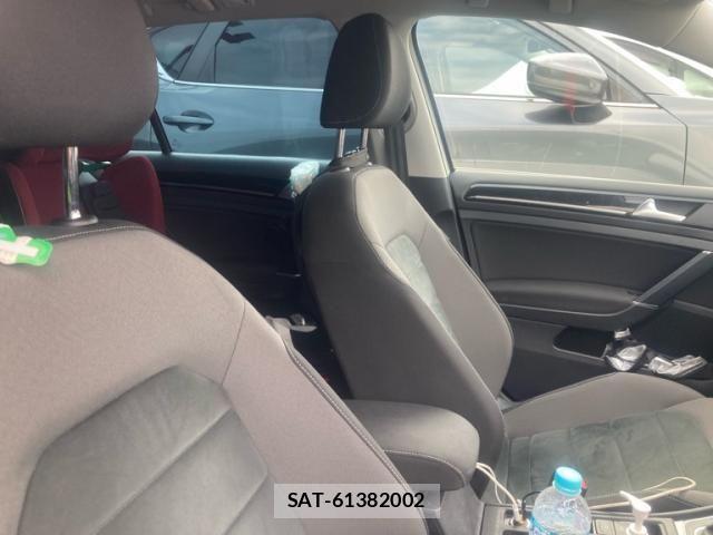 VolksWagen GOLF VARIANT 2019-02 8832503-11