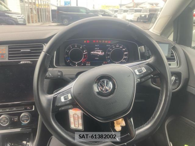 VolksWagen GOLF VARIANT 2019-02 8832503-13