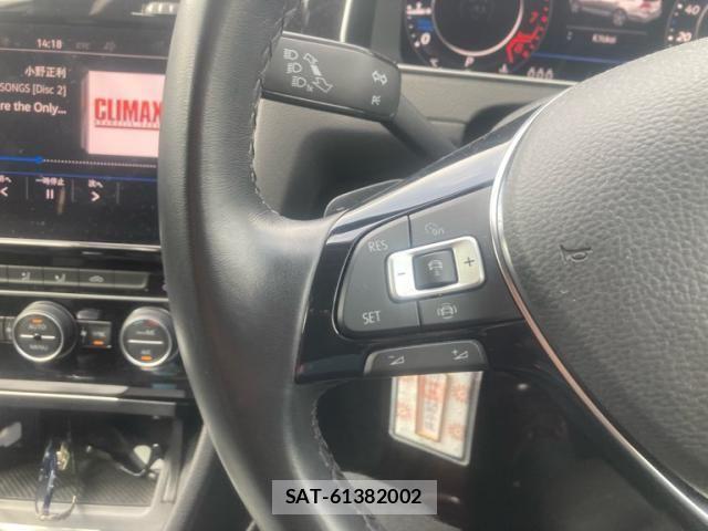 VolksWagen GOLF VARIANT 2019-02 8832503-14