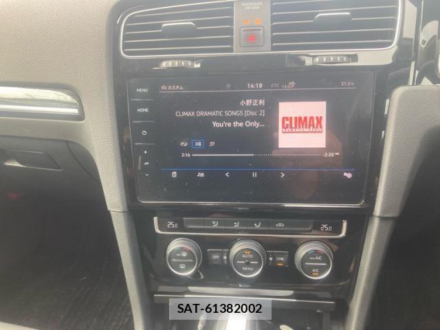 VolksWagen GOLF VARIANT 2019-02 8832503-16