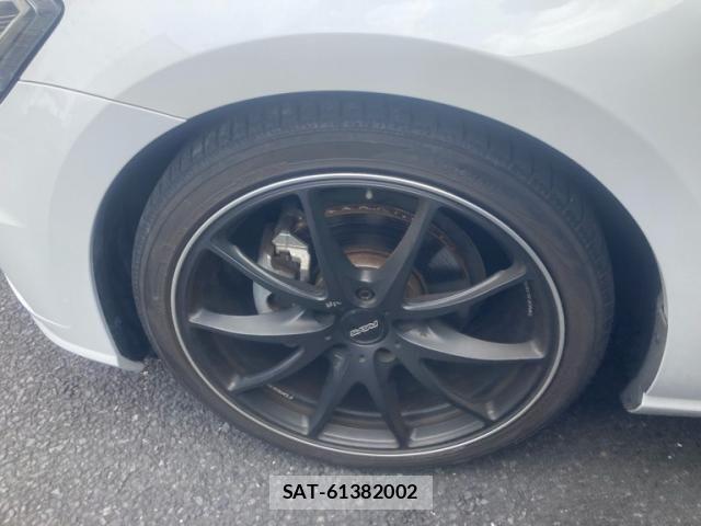 VolksWagen GOLF VARIANT 2019-02 8832503-8