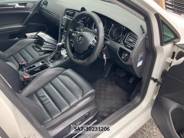 VolksWagen GOLF VARIANT 2014-03 8832509-16