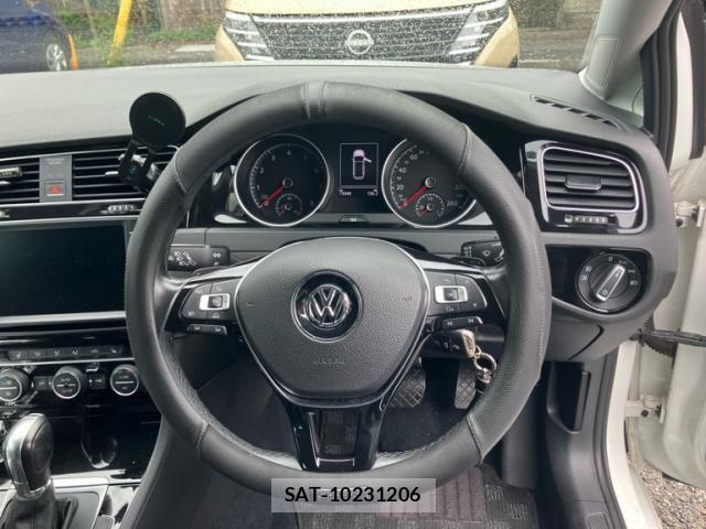 VolksWagen GOLF VARIANT 2014-03 8832509-18