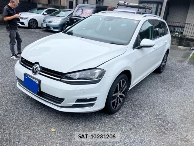 VolksWagen GOLF VARIANT 2014-03 8832509-1