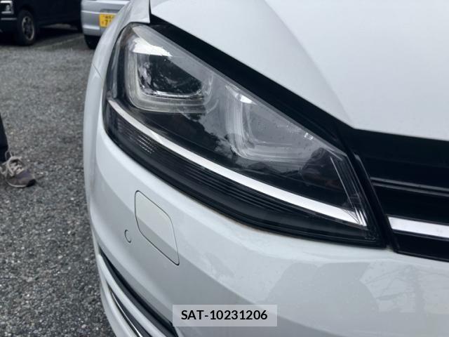 VolksWagen GOLF VARIANT 2014-03 8832509-3