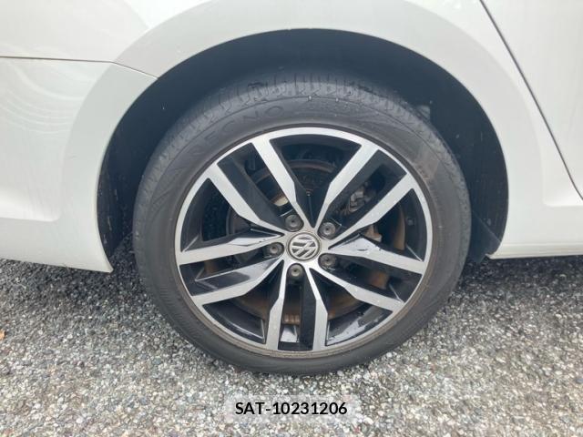 VolksWagen GOLF VARIANT 2014-03 8832509-7