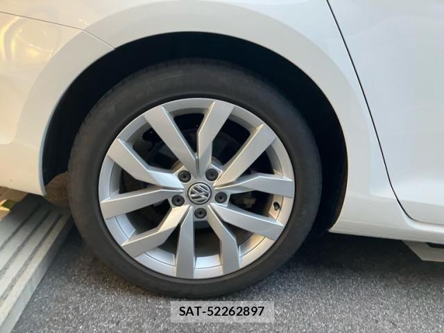 VolksWagen GOLF VARIANT 2018-08 8832504-10
