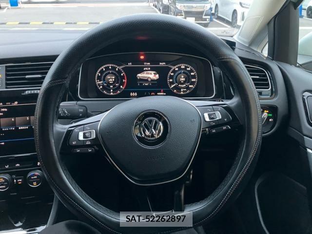 VolksWagen GOLF VARIANT 2018-08 8832504-15