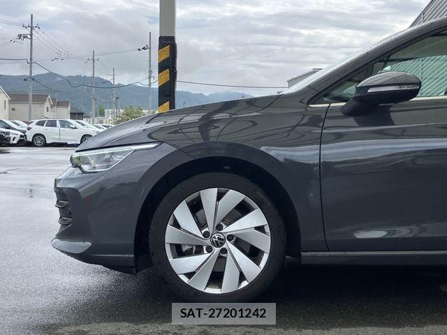 VolksWagen GOLF VARIANT 2025-07 8851084-5
