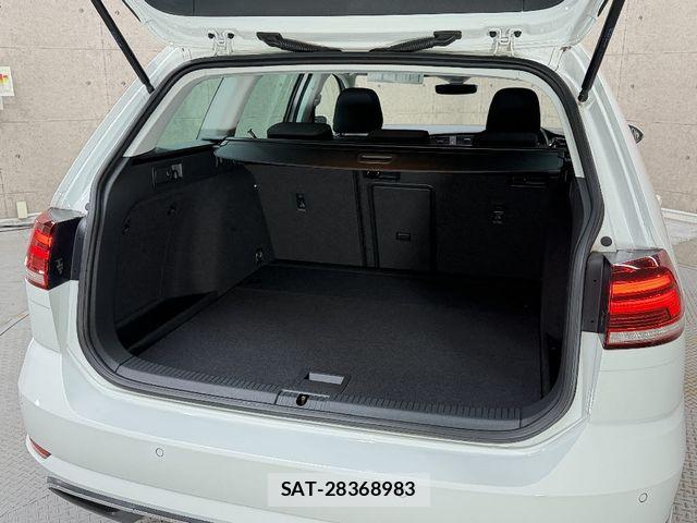 VolksWagen GOLF VARIANT 2020-03 8851086-12