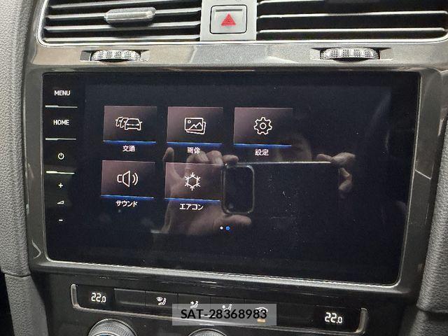 VolksWagen GOLF VARIANT 2020-03 8851086-25