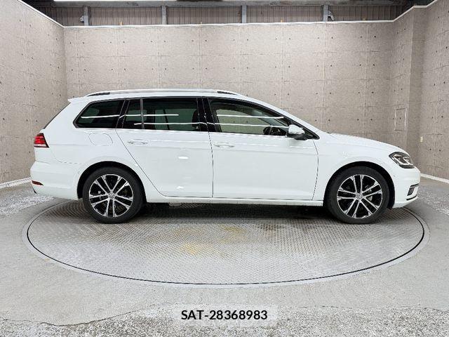 VolksWagen GOLF VARIANT 2020-03 8851086-8