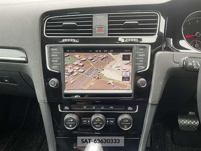 VolksWagen GOLF VARIANT 2015-08 8851085-5
