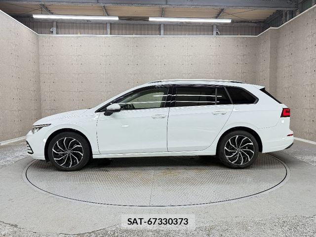 VolksWagen GOLF VARIANT 2023-09 8882976-9
