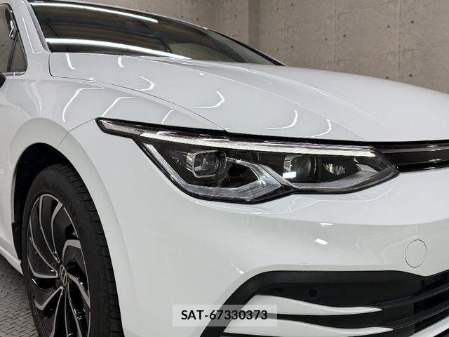 VolksWagen GOLF VARIANT 2023-09 8882976-13