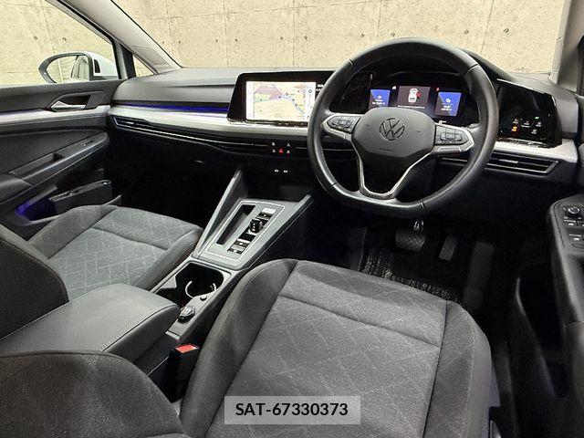 VolksWagen GOLF VARIANT 2023-09 8882976-15