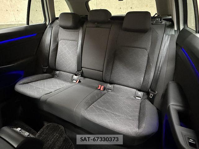 VolksWagen GOLF VARIANT 2023-09 8882976-5