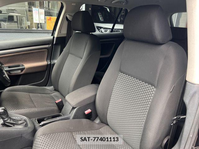 VolksWagen GOLF VARIANT 2011-09 8882980-10