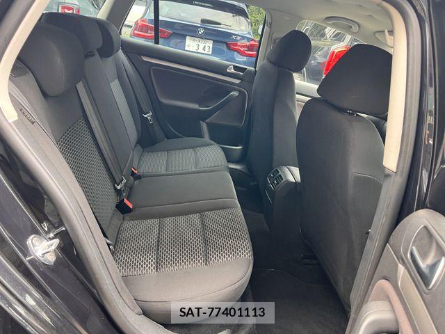 VolksWagen GOLF VARIANT 2011-09 8882980-18