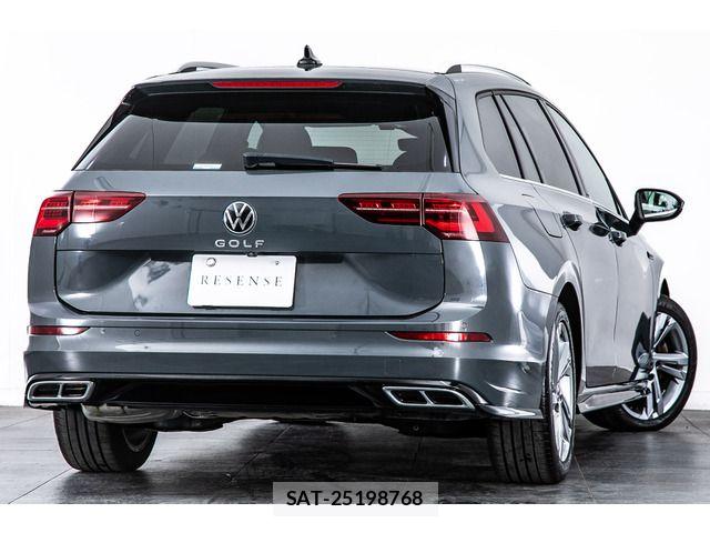 VolksWagen GOLF VARIANT 2023-12 8882978-11