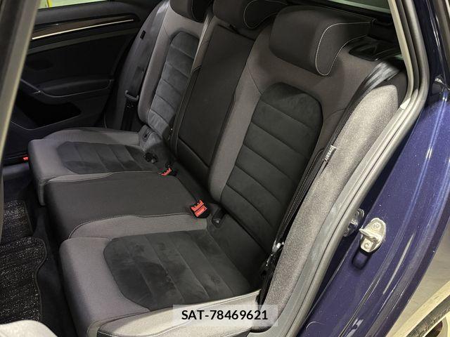 VolksWagen GOLF VARIANT 2015-02 8882979-18