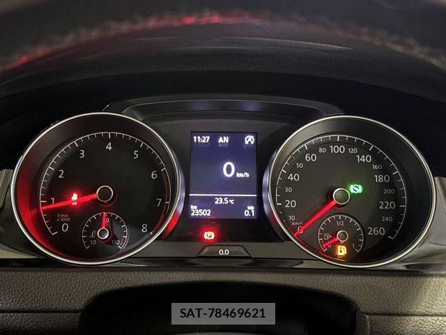 VolksWagen GOLF VARIANT 2015-02 8882979-28