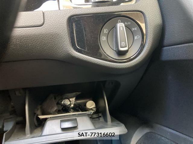 VolksWagen GOLF VARIANT 2015-03 8884617-20