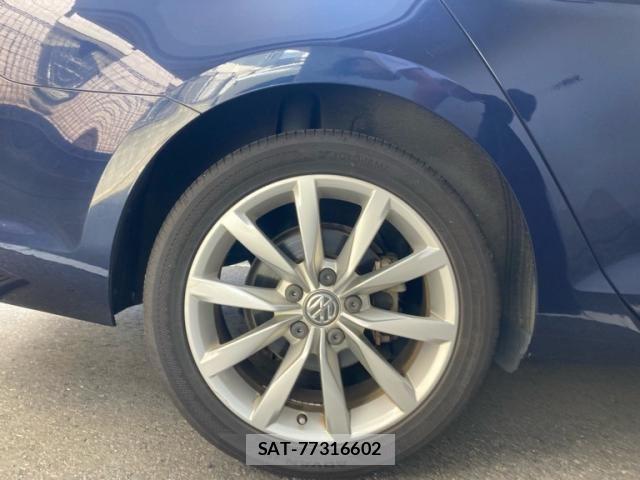 VolksWagen GOLF VARIANT 2015-03 8884617-4