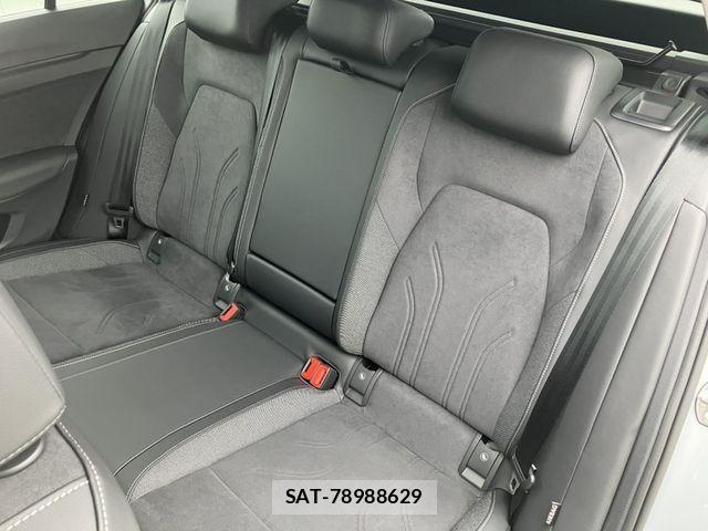 VolksWagen GOLF VARIANT 2025-01 8884616-12