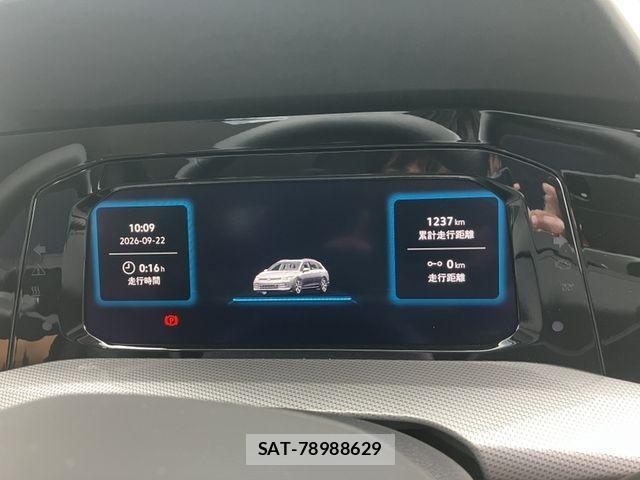 VolksWagen GOLF VARIANT 2025-01 8884616-7