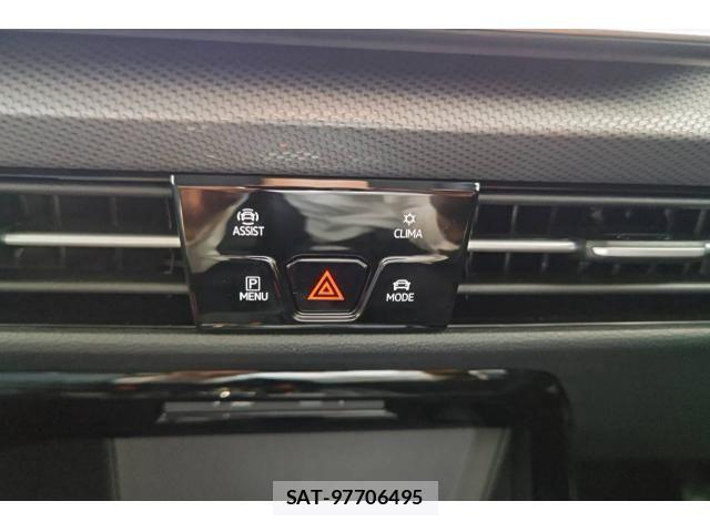 VolksWagen GOLF VARIANT 2026-05 8884615-19