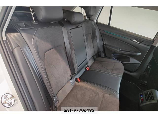 VolksWagen GOLF VARIANT 2026-05 8884615-26
