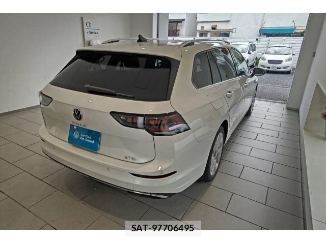 VolksWagen GOLF VARIANT 2026-05 8884615-5