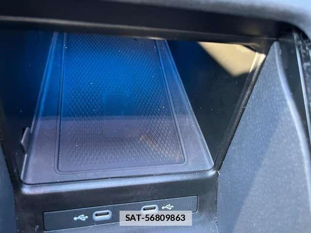 VolksWagen ID.4 2023-12 2011152-12